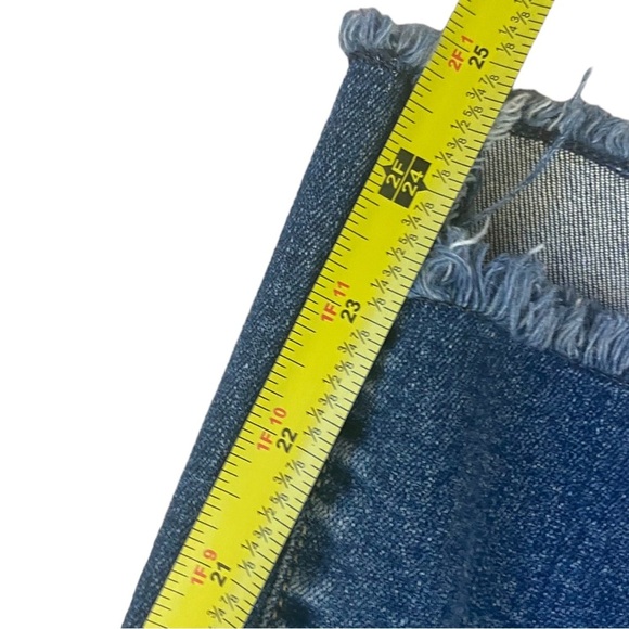 Paige rare jeans Y2K with fringe Colette crop flare size 27 - Picture 7 of 11